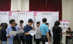 청년 취업자 최저 수준… 고령 취업자는 역대 최고치