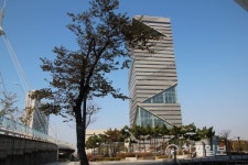 인천 송도 G타워 29층 전망대서 젊은 여성 투신