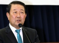 축사하는 바른미래 박주선 공동대표