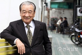 [포토] '덕구' 믿고 보는 배우, 이순재