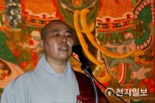 330여년 전에 그려진 상주 용흥사 괘불 보존 상태 양호