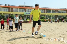 아산무궁화, 전교생 40명 남창초서 비타민 스쿨 진행