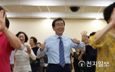 [6.13선거] 차밍댄스 배우는 박원순