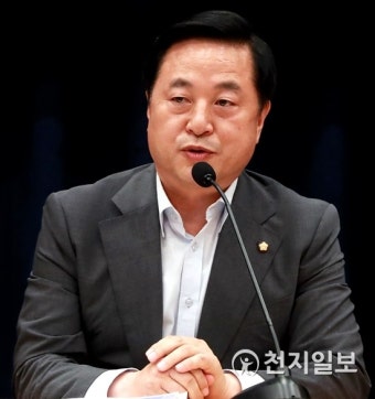 모두발언하는 김두관 당대표 후보자