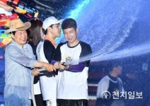 가마솥 폭염 시원하게 날릴 부산바다축제 화려한 개막