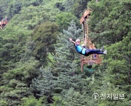 [쉼표] 소리쳐라 레포츠 홍천… 두통까지 날려주는 힐링