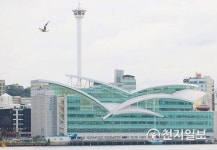 [지역명소] 부산, 연안수산물 유통1번지 자갈치… 오이소! 보이소! 사이소!