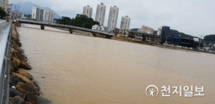 [부산] 기장 일광 해녀들 비오면 토사로 엉망 된 양식장… 걱정 태산(泰山)