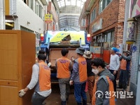 태풍 피해입은 영덕 강구시장 피해 복구 모습