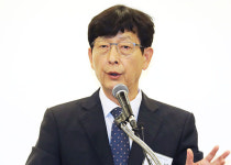 [2018유망중소기업대상] 인사말하는 이상면 천지일보 대표