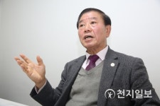 [피플&포커스] 김남수 ㈜뉴메디팜 회장 전국민 의료보험에 일생 바쳐… 여생은 실버타운 건설에