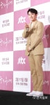 [포토] 손호준 한류스타의 손하트 (눈이 부시게 제작발표회)