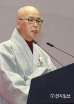 축사하는 대봉스님