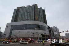 용인 성복역 롯데몰 공사장서 화재… 빨리 진화돼 다행