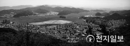 BNK경남은행, 마산 추억이 담긴 하창욱 사진전