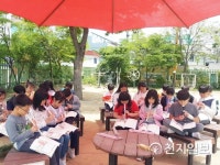 광주농성초 학생들 비오는 날에도 운동장에 있고 싶어요