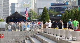 우리공화당, 광화문광장 농성천막 3동 재설치