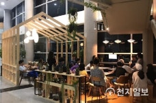 카페아마데우스(해양본관) | 광주학생해양수련원 '카페 노래방 '시설 마련