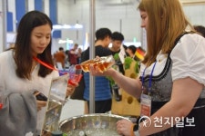 2019 대전국제와인페스티벌 개막… 4384종 세계와인의 맛과 향기 번져