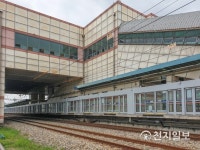 [천안] 직산역, 50대 남성 선로 추락… 사망