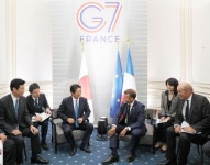 아베, G7서도 