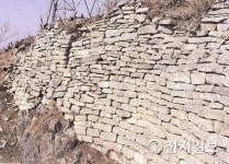 [다시 쓰는 백제사] 백제 초기 주 무대 낭자곡은 충주인가(1)