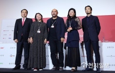 [제24회 부산국제영화제] 개막작 