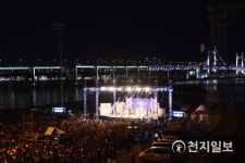 [부산] 30년 만에 주민품으로 돌아온 남구 용호부두