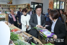 허태정 대전시장, 서구 현장시장실 열고 시민과 소통
