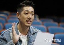 [피플&포커스] 공연 한류 사춤 이용석·변다희 춤은 보는 것이 아니라 즐기는 것, 미치도록