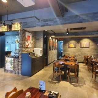 교촌치킨 강남역점