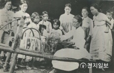 [사진으로 보는 역사] 삶 그 자체였던 작업(作業) (8)