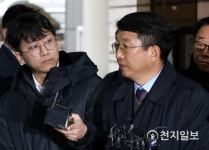 법정 향하는 김석균 전 청장