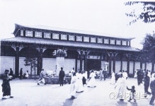 [사진으로 보는 역사] 그 어디나 시장이 됐던 상업(商業) (2)