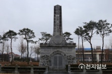 [잠시 떠나볼까] 슬프지만 장엄했다… 겨울의 남원 만인의총