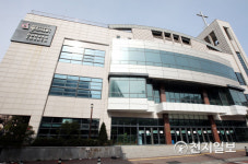 적막감 감도는 동대문구 동안교회