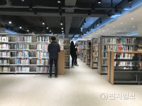 남원시립도서관, 리모델링 재탄생… 북 워킹 스루 도서대출 서비스 시행