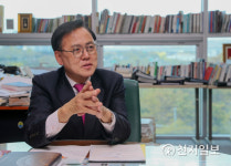 [아산] 이명수, 1호 법안 코로나19 후속대책 제출