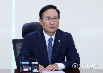 [천지포토] 민주당 전당대회 불출마하는 홍영표