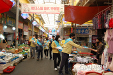 [광주] 말바우시장 장날 맞아 코로나19 확산 방지 캠페인 전개