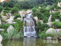 [천지포토] 안산 노적봉 폭포…  눈으로 힐링 하세요