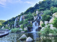 [천지포토] 안산 노적봉 폭포…  눈으로 힐링 하세요