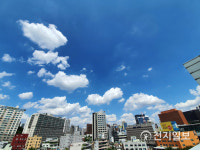 [천지포토] 색이 쨍한 서울 하늘