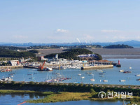 [천지포토] 안산 대부광산 퇴적암층 호수