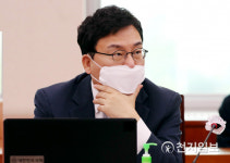 [천지포토] 문체위 참석한 이상직 의원