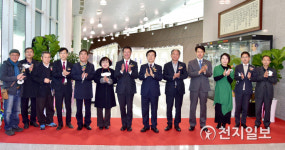 진주시, 능력개발원에 너우니 갤러리·실버카페 개장