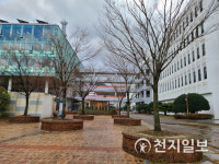 경남, 이틀 확진 44명 식사 겸한 모임으로 감염 확산
