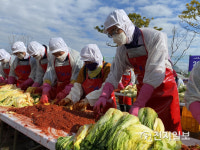 신안군 압해읍여성단체협의회 사랑의 김장 나눔 행사 개최
