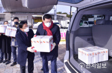 광주시, 코로나19로 위축된 취약계층에 사랑의 김장김치 나눠요