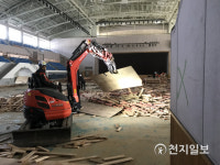 담양군, 종합체육관 재해 복구 총력전